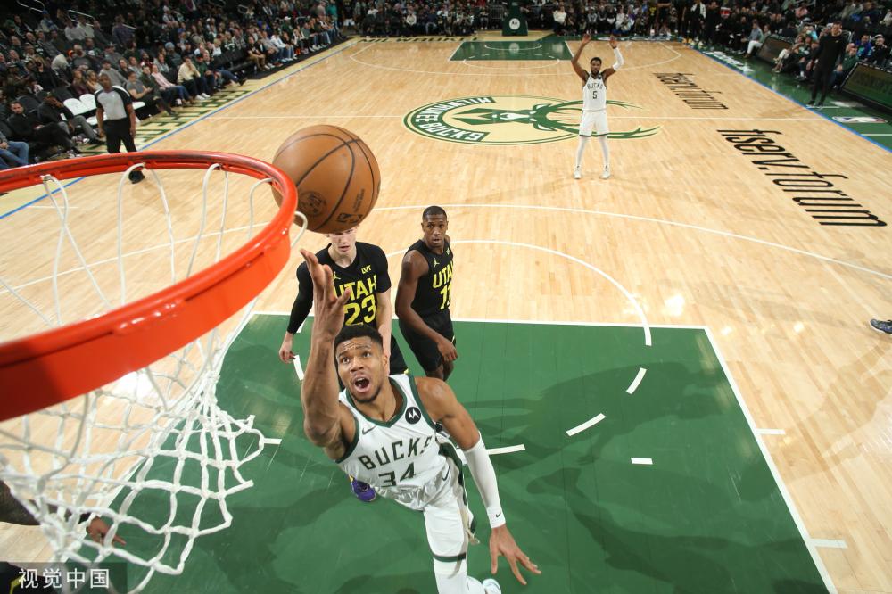 她始终没有 她始终没有